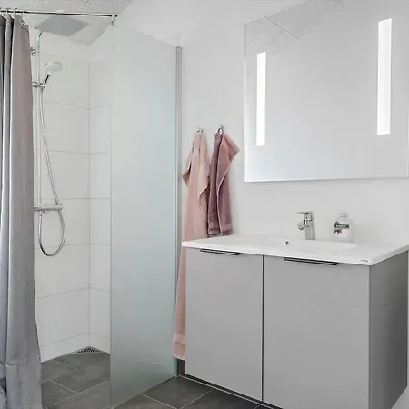 بيت للعطل Bl1470-saltum-faaborgvej-6 *